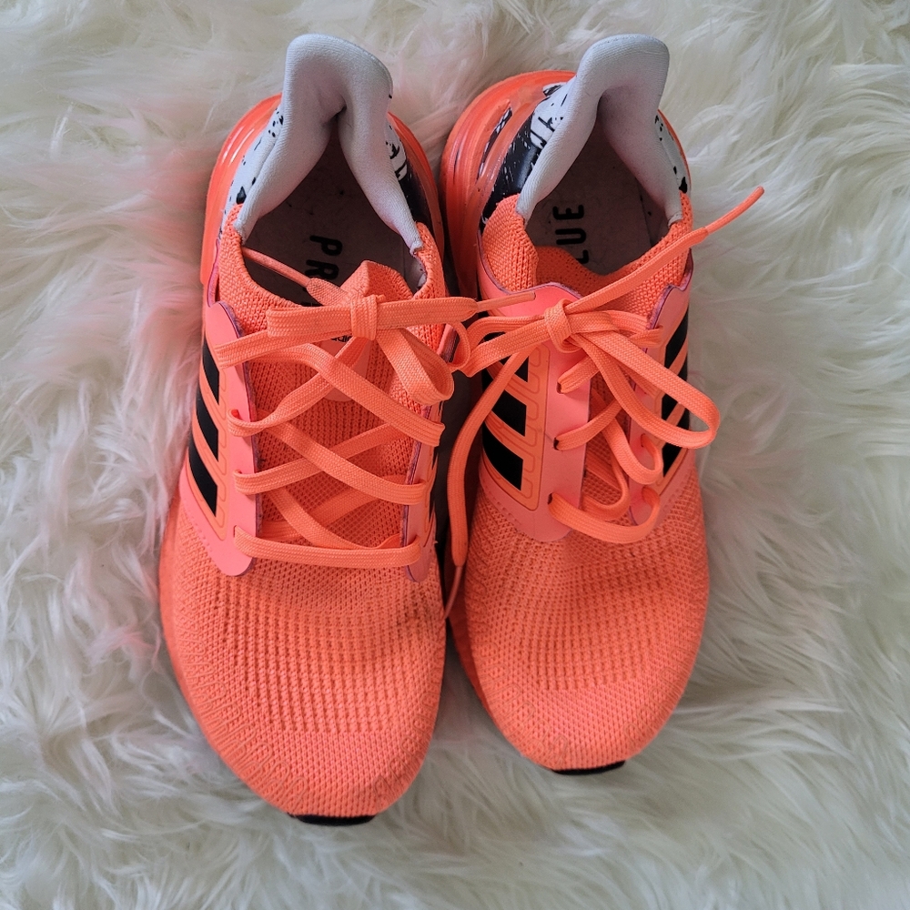Adidas Ultraboost Kids Size 5.5 Signal Orange Color
